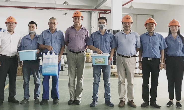 領(lǐng)導(dǎo)送清涼